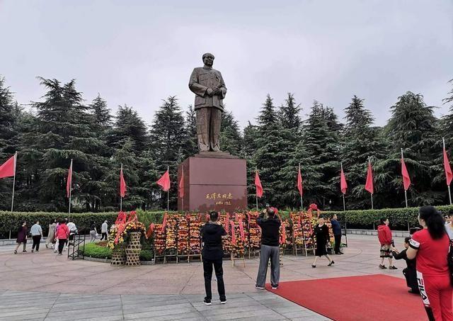 游泳比赛开始口令，一场自然美景鼓舞之旅的启航号角