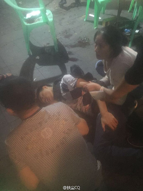 重庆砍人事件追踪与巷弄深处的神秘小店揭秘